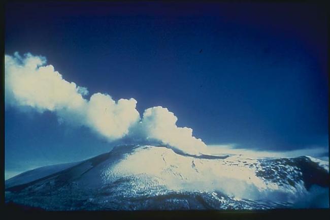 Vulkāns Kolumbijā Nevado del... Autors: iCare Top 10 postošākās dabas katastrofas