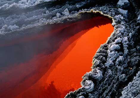 Vulkāni var būt aktīvi... Autors: Fosilija 10 interesanti fakti par vulkāniem