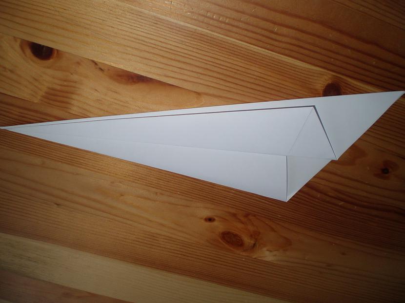 Tad vienu malu uzloka līdz... Autors: KaaMiS13 Origami - Gulbis , Step by step