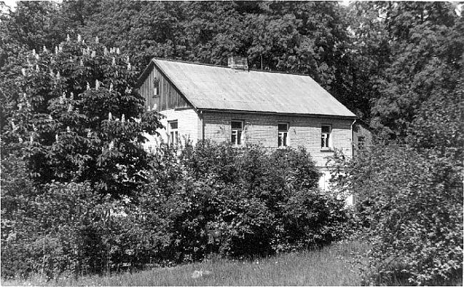 Pēc 2pasaules kara 1960gadu... Autors: zaabaks3 Preiļu muiža - Latgales neogotikas pērle