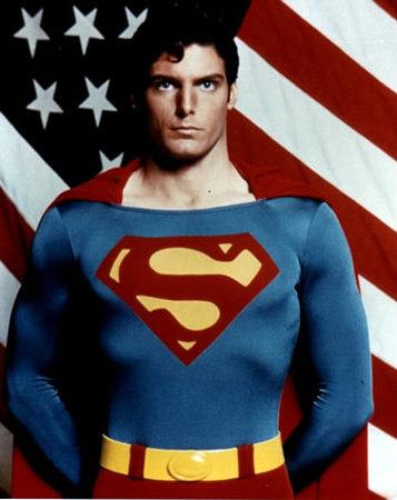 SupermanĒterā supermens ir... Autors: Moonwalker Filmas, kuras skāra lāsts