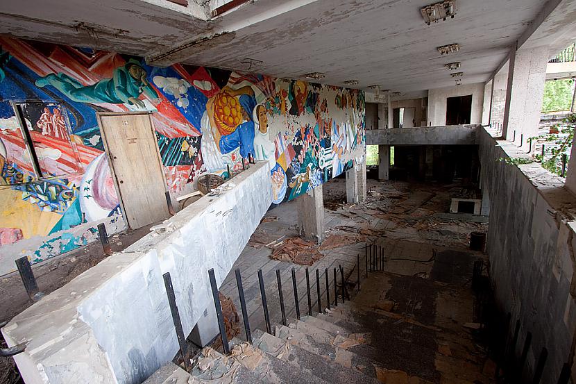 Autors: Mūsdienu domātājs Baisā Pripyat pilsēta