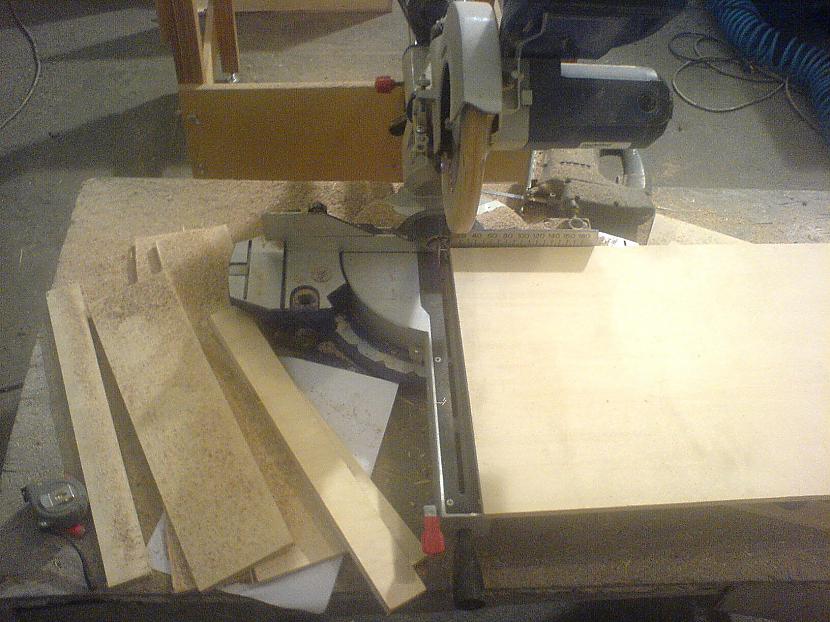 Lielās loksnes jau pirms... Autors: DeeDeee DIY Bass Cab