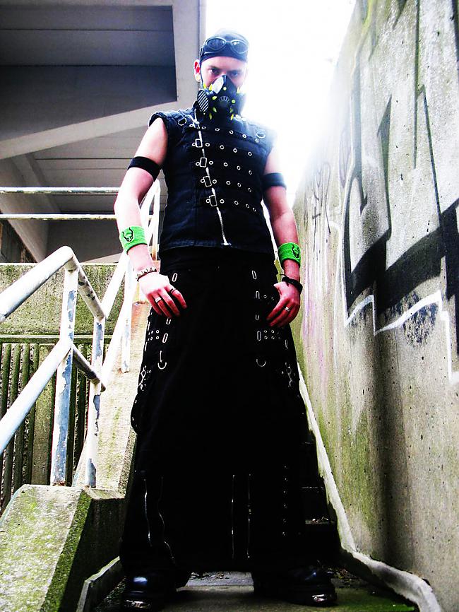 Autors: infectedgrrl Industrial Music
