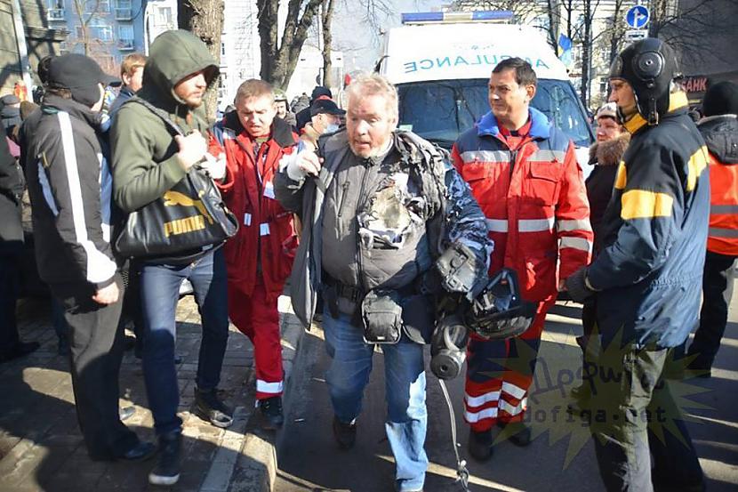 Autors: Hello Kijevas ielās atkal atsākās nemieri,šoreiz tie līdzinās karam.