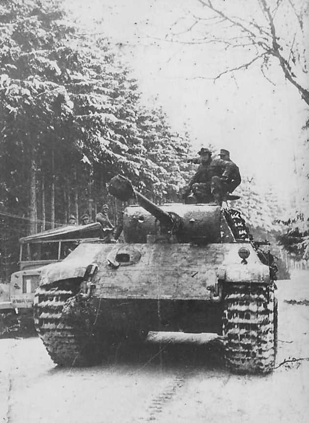 nbsp nbspPanterai bija 700... Autors: Mao Meow Panzer 5 Pantēra - vācu atbilde PSRS T-34 tankiem