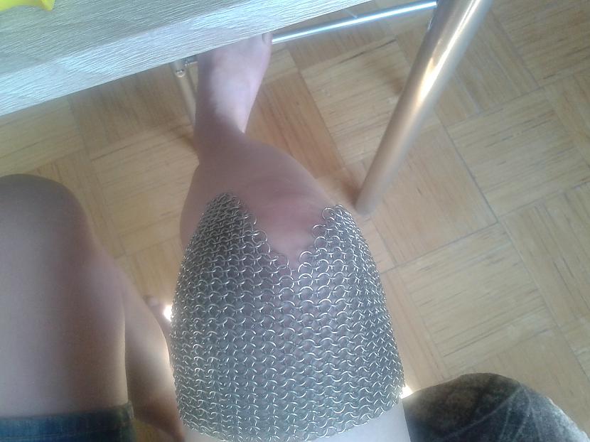 Savienojam slīpās malas kopā... Autors: Tim3D Bruņu bikini