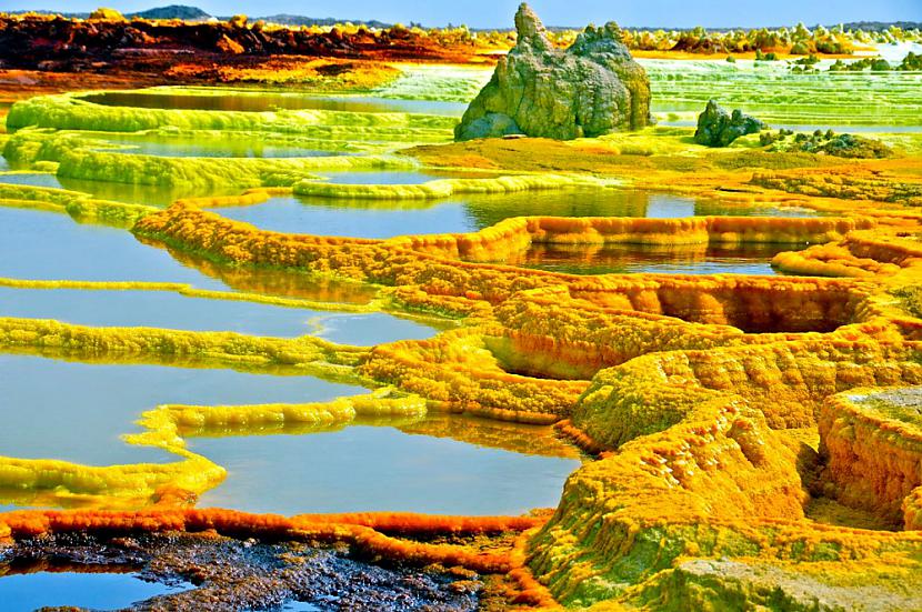 Dallol Etiopija Scaronodien... Autors: vodkam 10 pārsteidzošas, cilvēku neskartas vietas uz planētas.