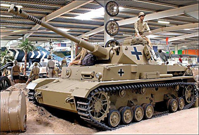 Panzer IV atrodas Vācijā... Autors: DamnRiga Vācu tanki, kas pārdzīvojuši karu.