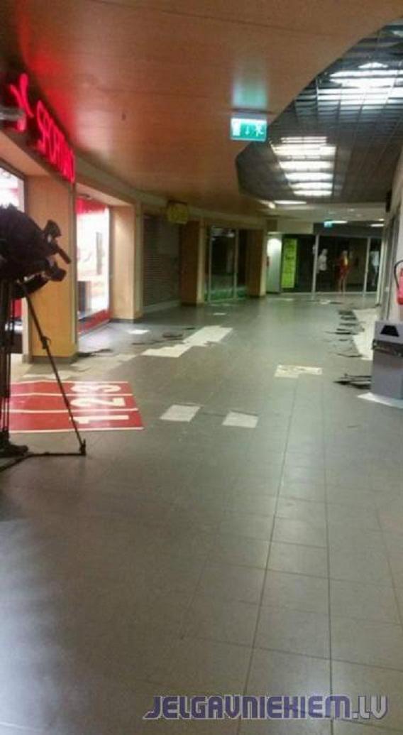 Neskatoties uz to ka pazemes... Autors: LordsX Maxima Jelgavā vairs nebrūk