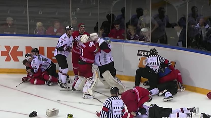 Autors: Latvian Revenger Masaļska atvadu spēle un līdz čempionātam 2 nedēļas