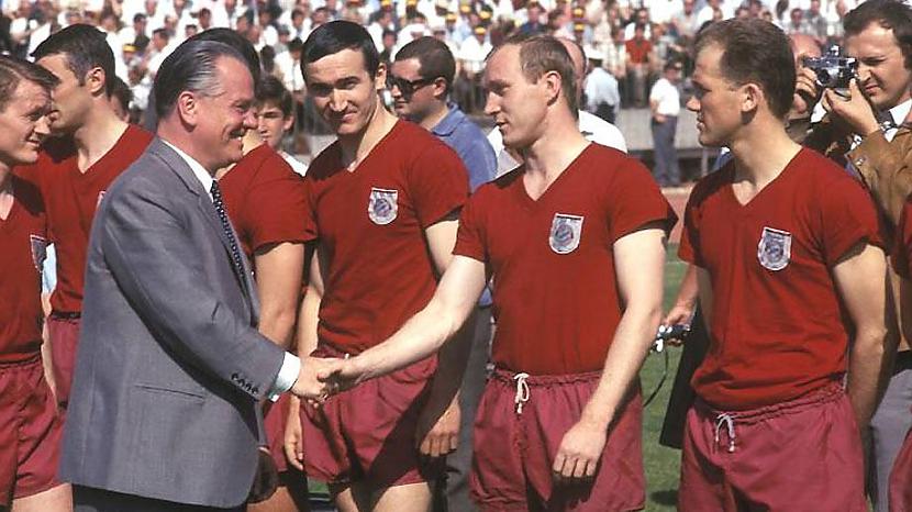 ldquoDie Rothosenrdquo... Autors: MiaSanMia Minhenes "Bayern" kreklu evolūcija 1. daļa.