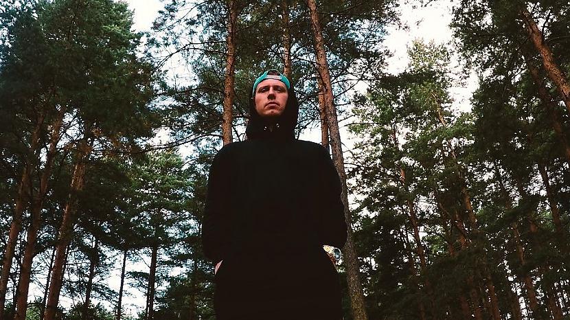 Autors: cakiits Vaivads Starp To (Official Video)
