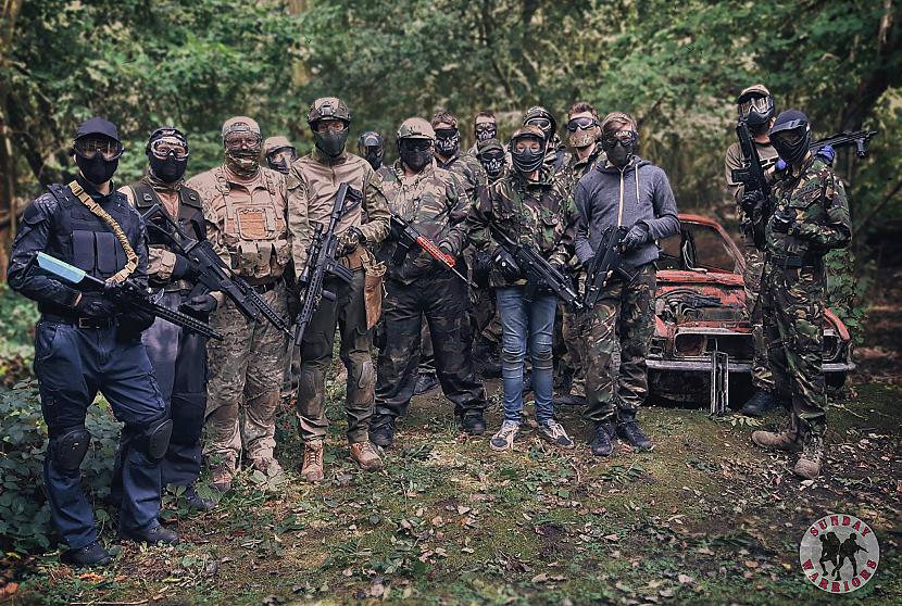 Autors: The Travel Snap Skirmish Combat Games!