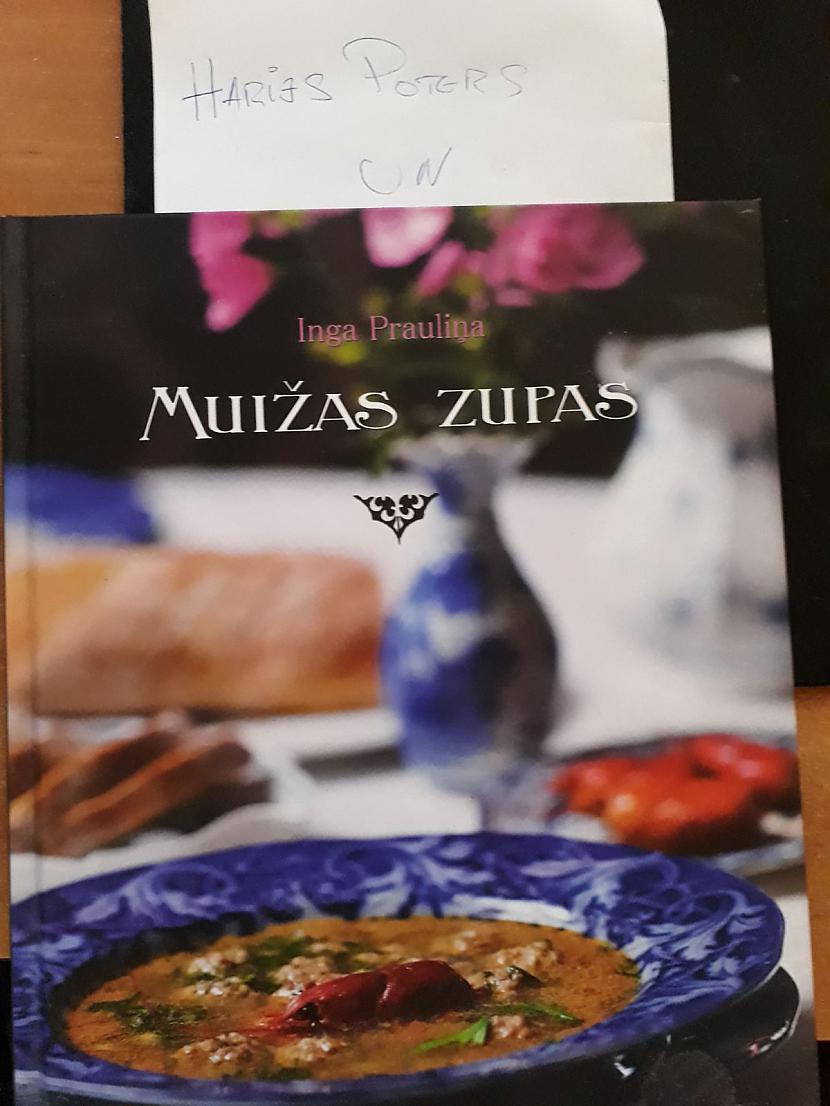 Tas kungs prasa ēst... Autors: The Diāna Atvērtais KONKURSS - Harijs Poters un...