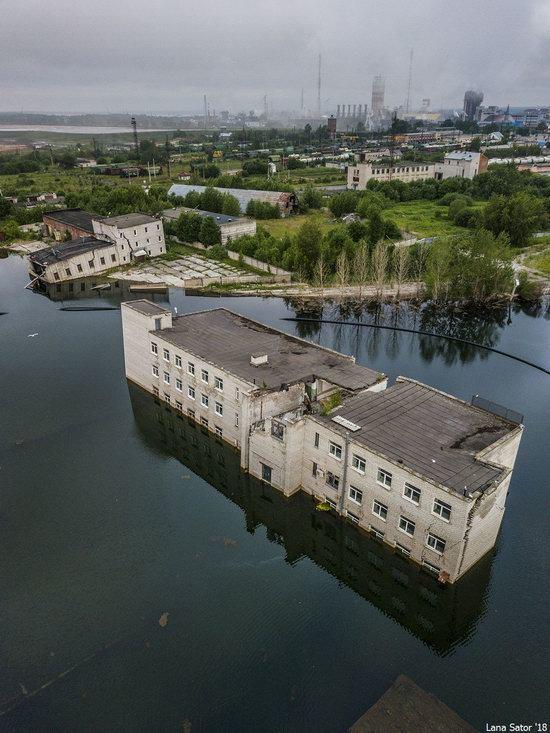 Iegruvuscaronais... Autors: pyrathe Pilsēta Krievijā, kura var pazust pazemē - Berezinki