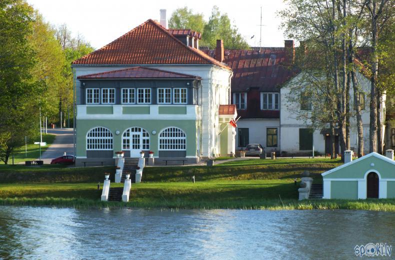 Autors: cakiits Mana pilsēta - Alūksne.