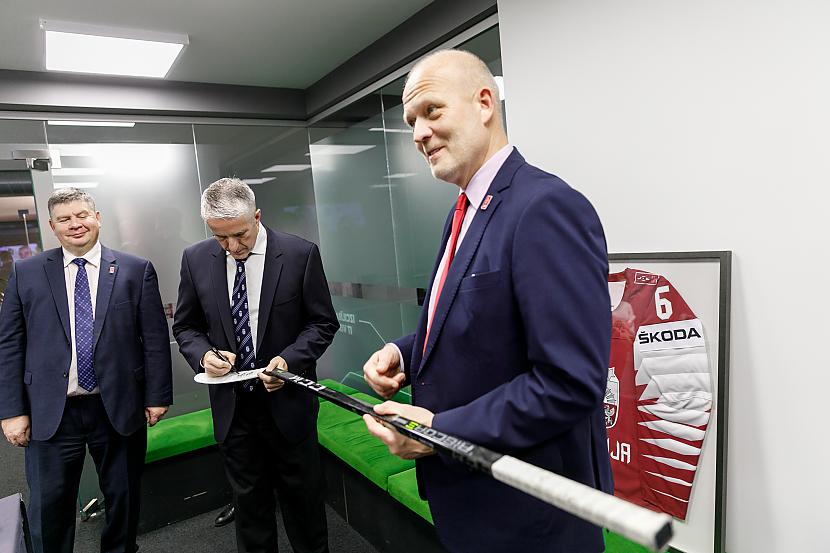 Autors: Latvian Revenger Hārtlijs: Paldies faniem un atbalstītājiem...
