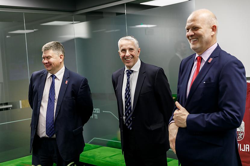 Autors: Latvian Revenger Hārtlijs: Paldies faniem un atbalstītājiem...