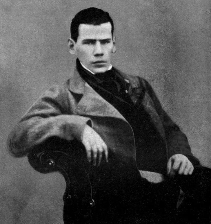 quotKarscaron un miersquot... Autors: Lestets 22 vēsturiskas personības, kas būtu absolūtas sociālo tīklu zvaigznes