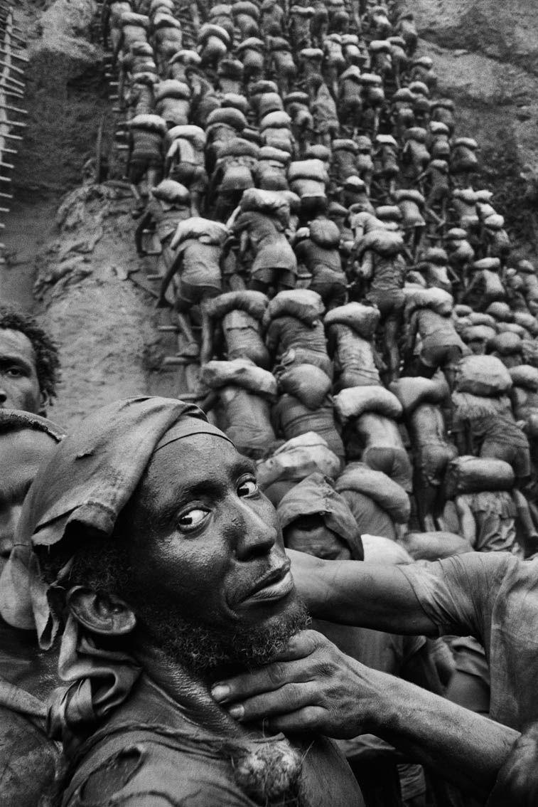Autors: Lestets Elle zemes virsū: Serra Pelada zelta raktuves 1980-tajos