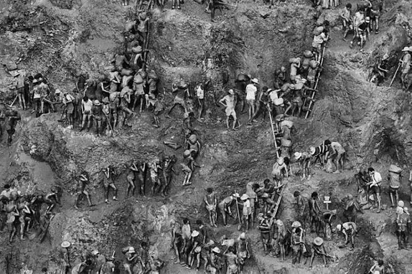 Autors: Lestets Elle zemes virsū: Serra Pelada zelta raktuves 1980-tajos