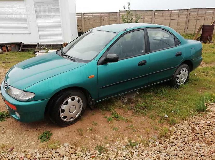 1996 gada Mazda 323... Autors: Dzerbudists Budžeta klases auto jebšu – kā aizbraukt uz festivālu?