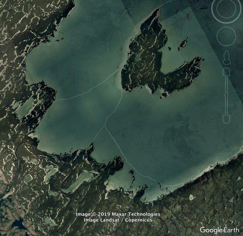 nbspAizsalis ezers Kanādā... Autors: matilde Interesantas vietas, kas atrastas ar «Google Earth» palīdzību