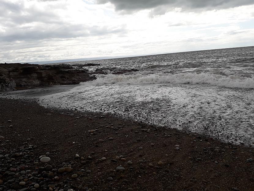 Autors: Griffith Dunraven Bay, Velsa, 7. septembris. 1/2 daļa.