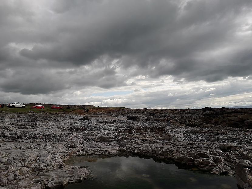 Autors: Griffith Dunraven Bay, Velsa, 7. septembris. 1/2 daļa.