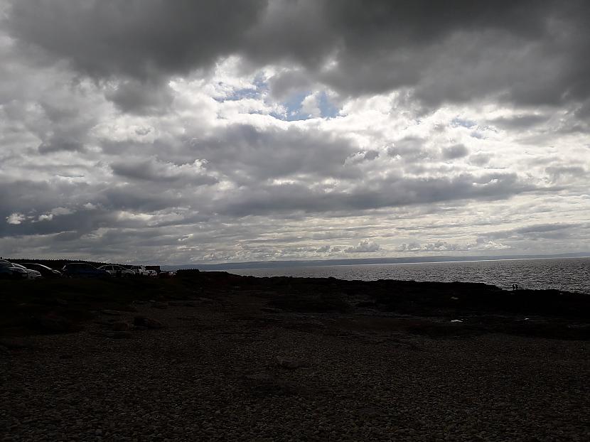Autors: Griffith Dunraven Bay, Velsa, 7. septembris. 1/2 daļa.