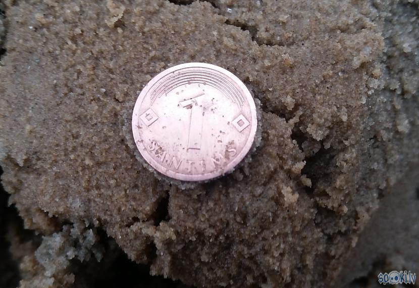 Santīmiņi Autors: pyrathe Ar metāla detektoru pa pludmali 2019 (18. novembris)