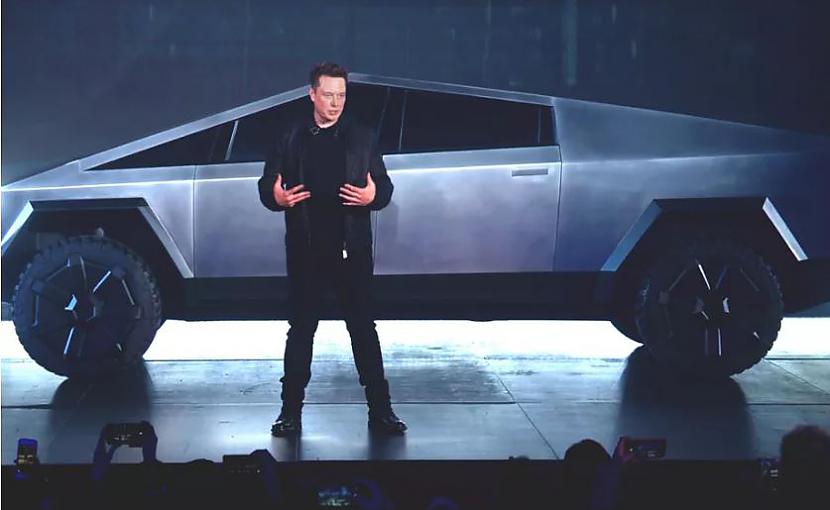 nbspProtams ir skaidrs kā... Autors: matilde Ir klāt jaunais «Tesla» kibervāģis un turpat arī joki par to