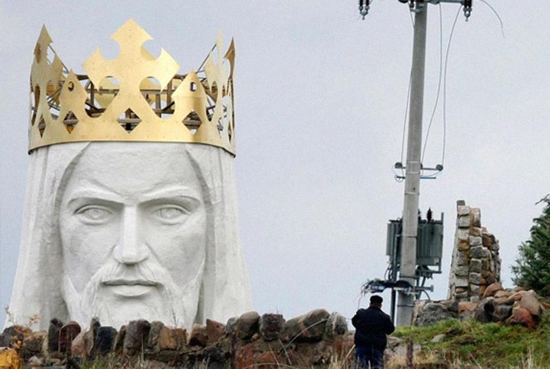 nbspPasaulē lielākā Jēzus... Autors: matilde 8 milzīgas statujas dažādās pasaules vietās