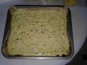 Kabaču pirāgs + mērcīte.