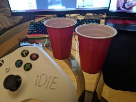 FS 2 viskija glāzes