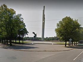 Savākti 10 000 paraksti par Uzvaras pieminekļa demontāžu