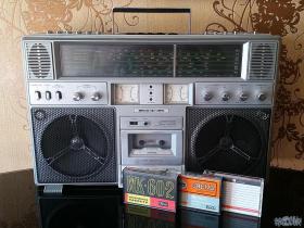 Mans PSRS laiku boombox's: BERESTYE 004