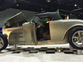 1932 Ford "Deuce Flyer" 500hp V8 Roadstera tapšana.