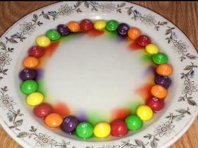 Skittles VS karsts ūdens
