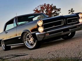 1965 Pontiac GTO tapšana